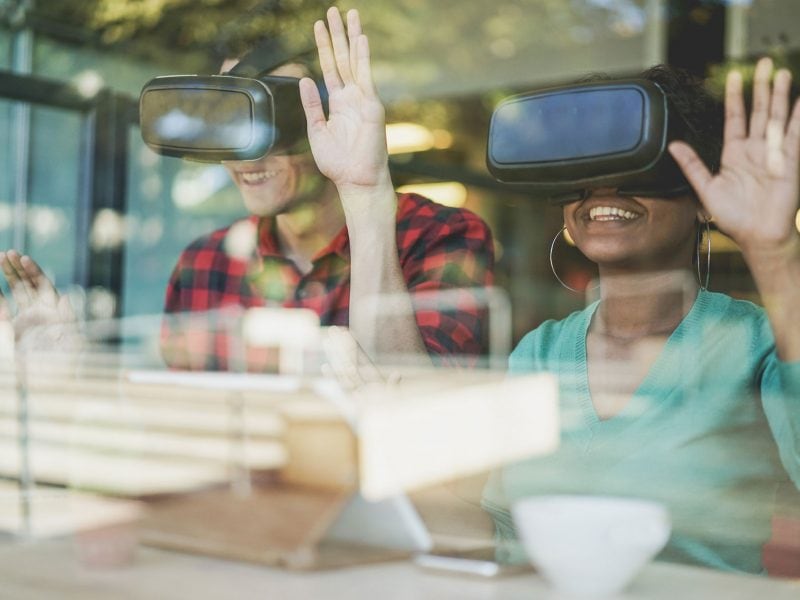 friends experience vr